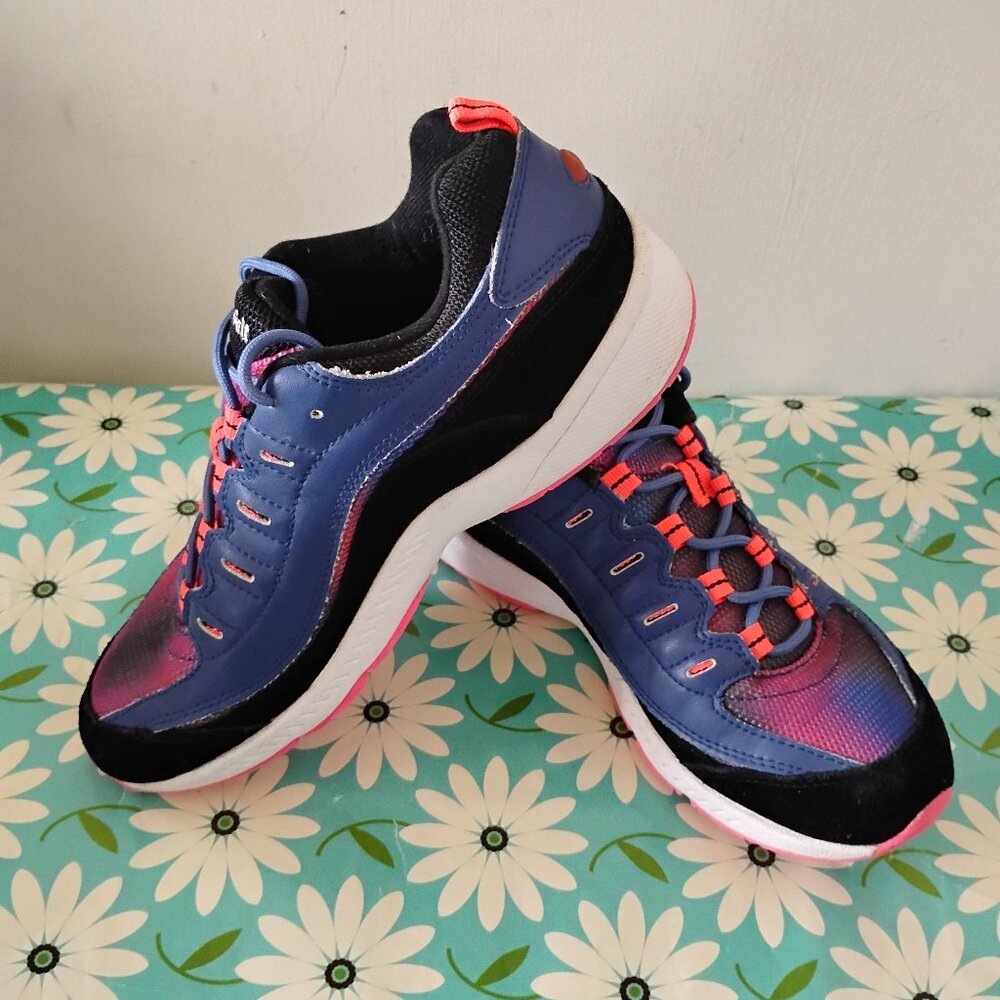 Easy Spirit Seromy 25 Walk-Run Sneaker
